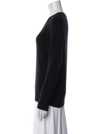 Neiman Marcus Cashmere Crew Neck Sweater
