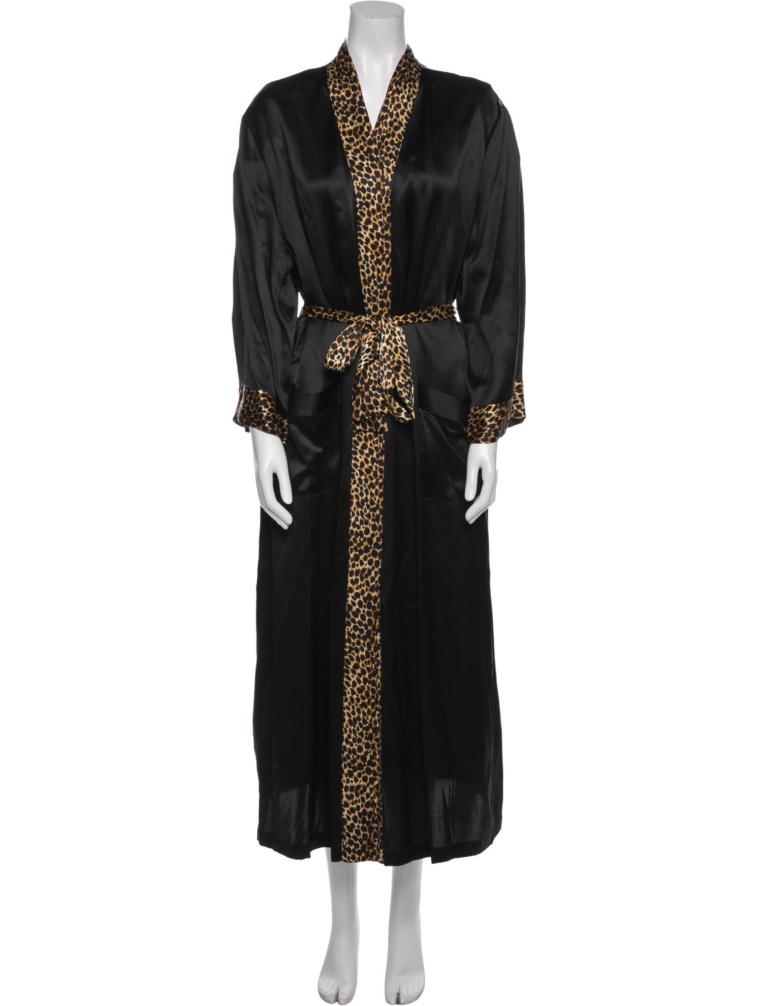 Neiman Marcus Silk Printed Robe