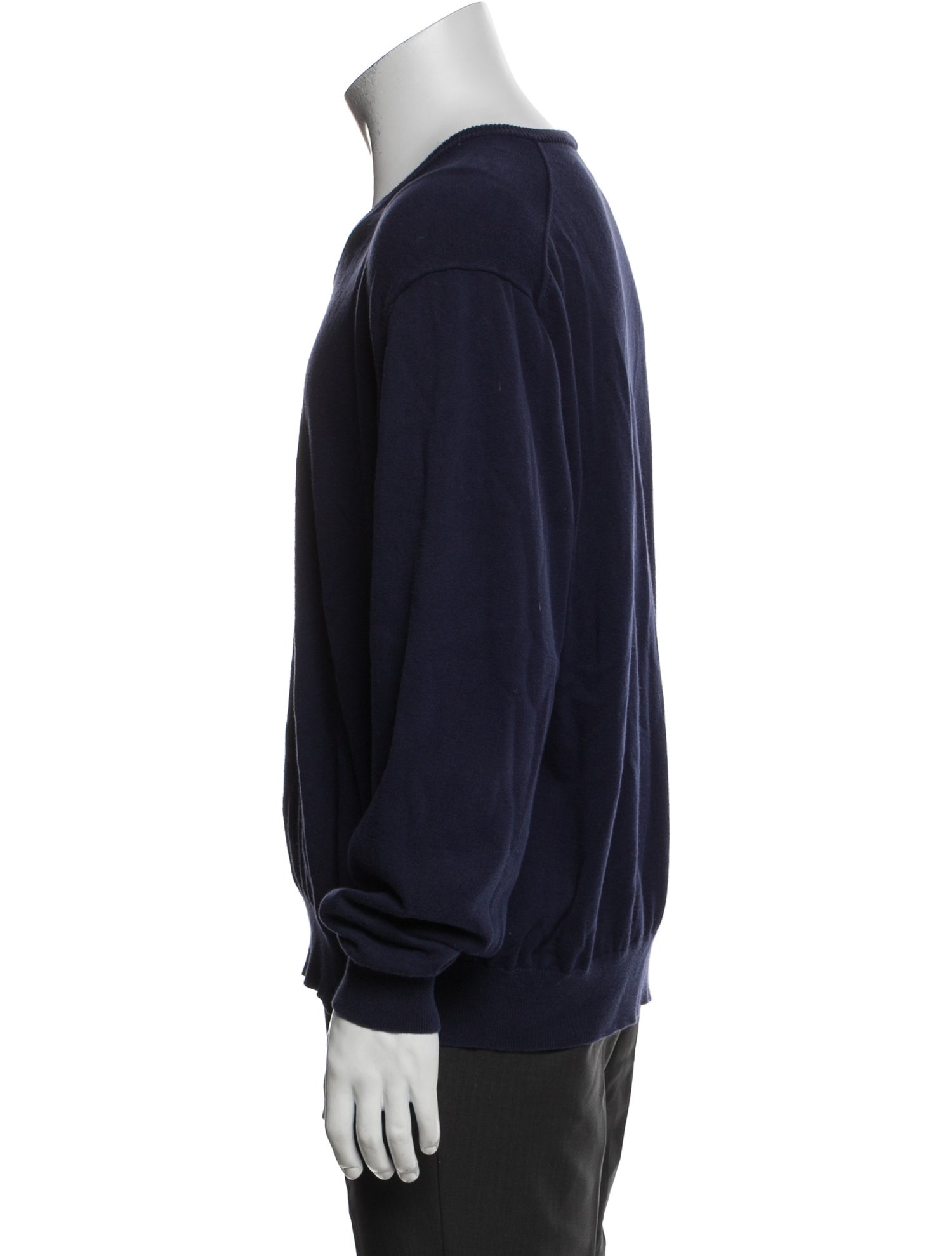 Neiman Marcus V-Neck Long Sleeve Pullover