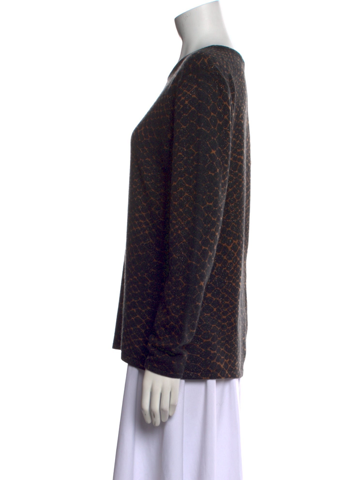 Neiman Marcus Cashmere Scoop Neck Sweater