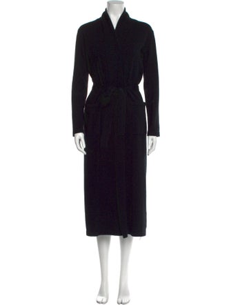 Neiman Marcus Cashmere V-Neck Sweater