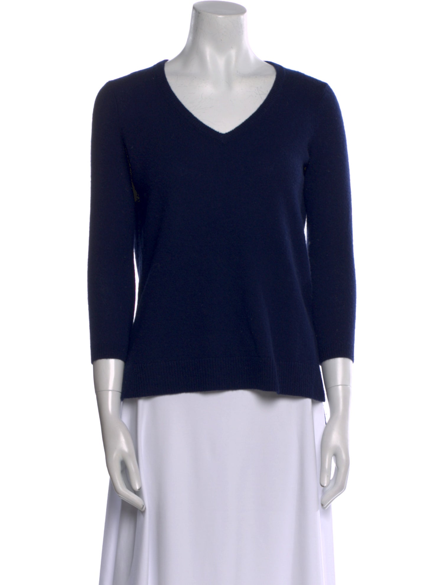 Neiman Marcus Cashmere V-Neck Sweater