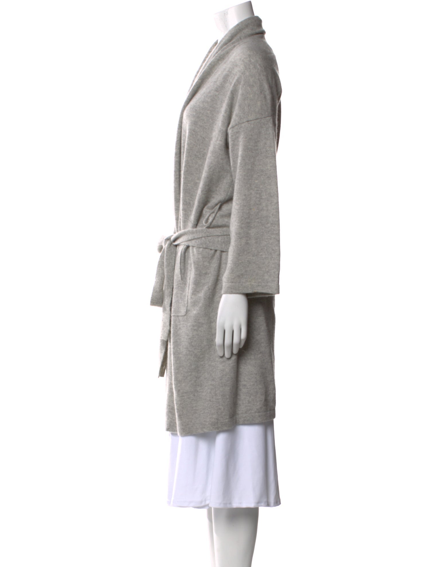 Neiman Marcus Cashmere V-Neck Sweater