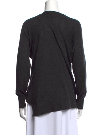 Neiman Marcus Cashmere V-Neck Sweater
