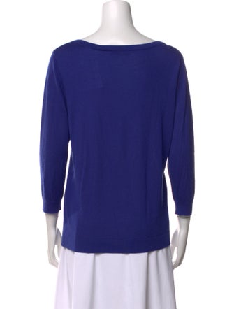 Neiman Marcus Cashmere Scoop Neck Sweater