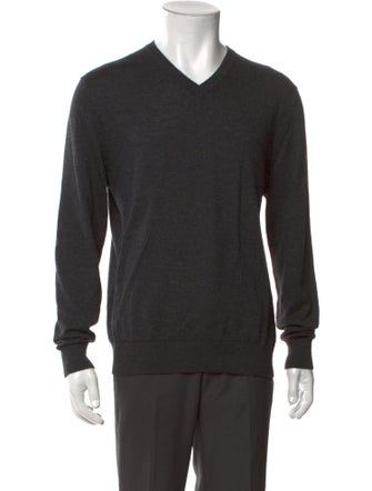 Neiman Marcus Cashmere V-Neck Pullover