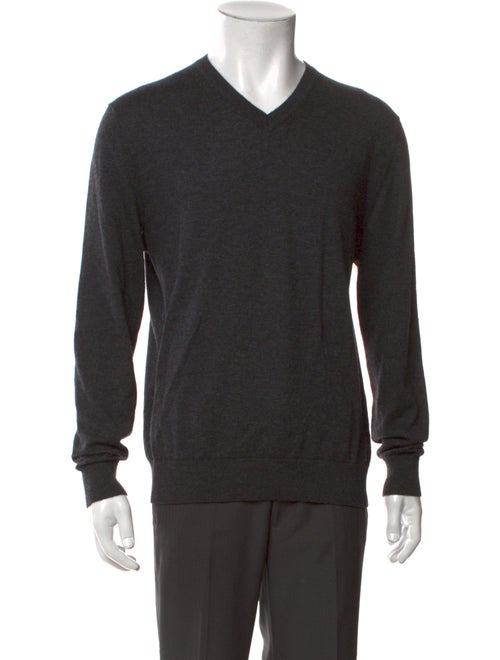 Neiman Marcus Cashmere V-Neck Pullover