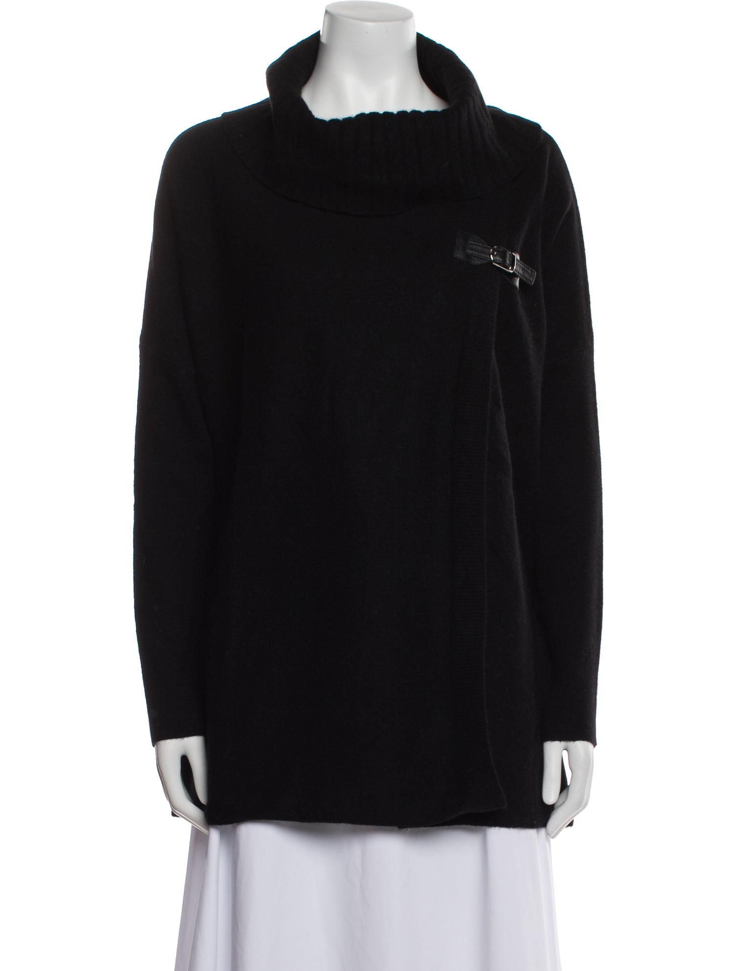 Neiman Marcus Cashmere Turtleneck Sweater