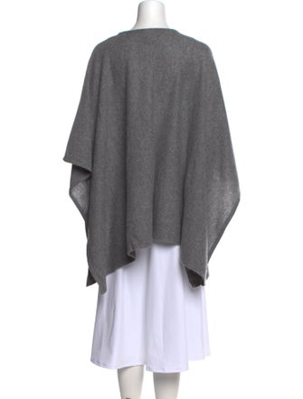 Neiman Marcus Cashmere Scoop Neck Sweater