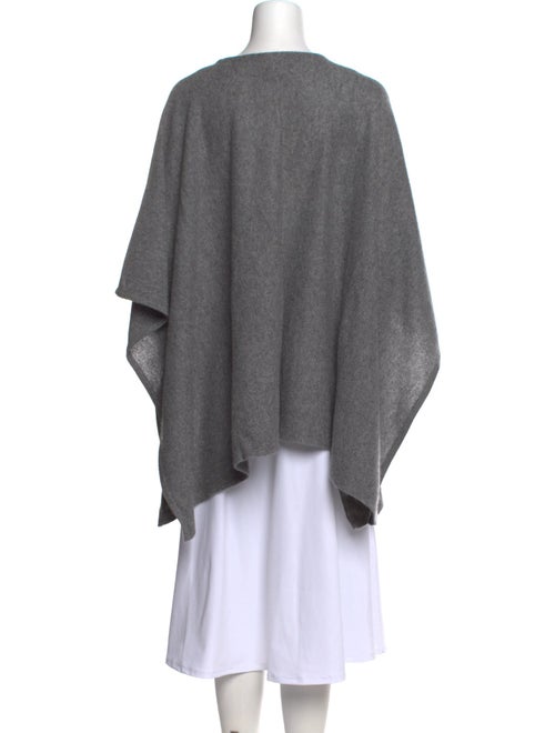 Neiman Marcus Cashmere Scoop Neck Sweater