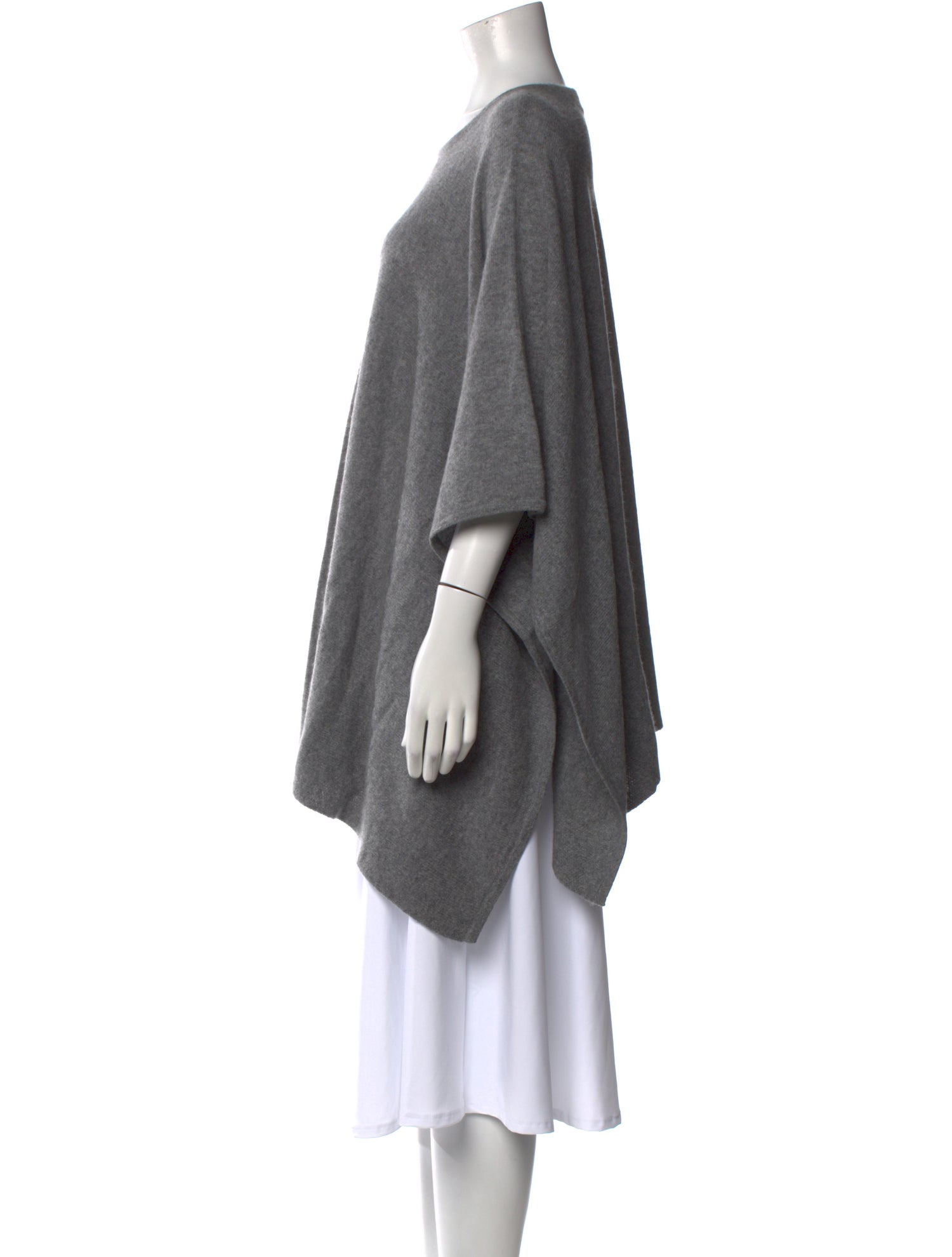 Neiman Marcus Cashmere Scoop Neck Sweater w/ Tags