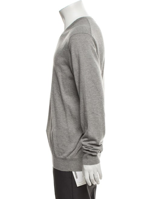 Neiman Marcus Cashmere V-Neck Pullover