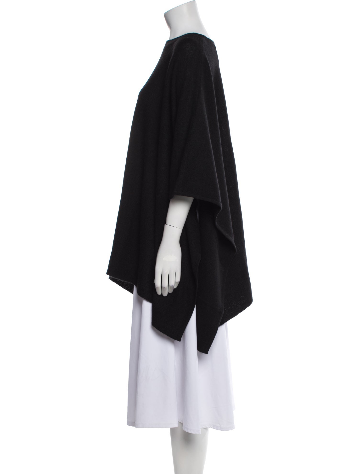 Neiman Marcus Cashmere Bateau Neckline Sweater w/ Tags