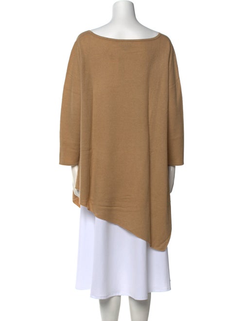 Neiman Marcus Cashmere Scoop Neck Sweater