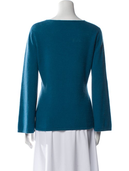 Neiman Marcus Cashmere Scoop Neck Sweater