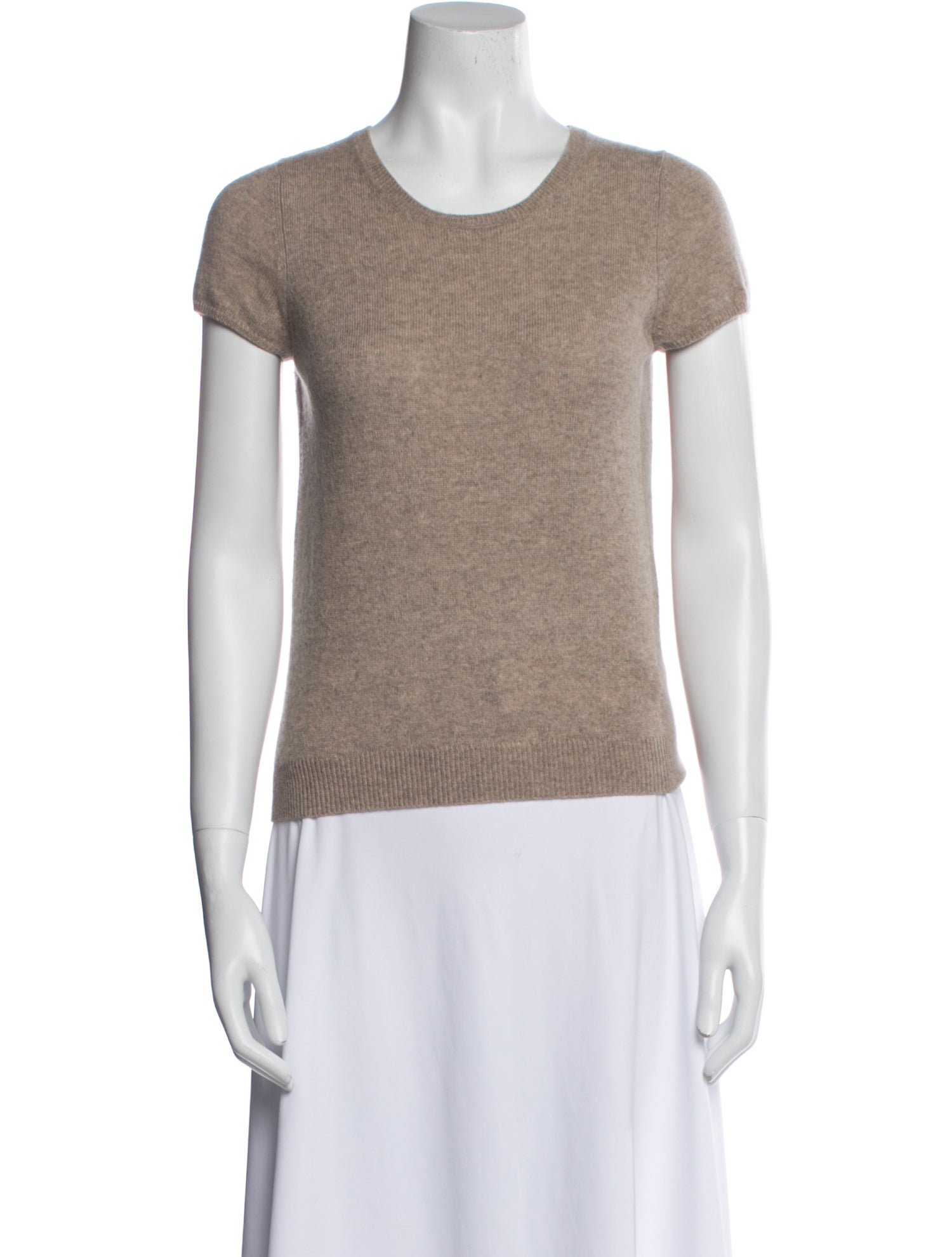 Neiman Marcus Cashmere Scoop Neck Sweater