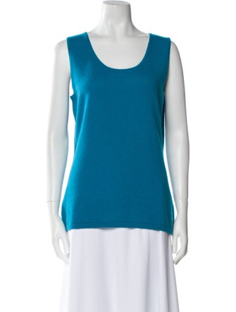 Neiman Marcus Cashmere Scoop Neck Sweater