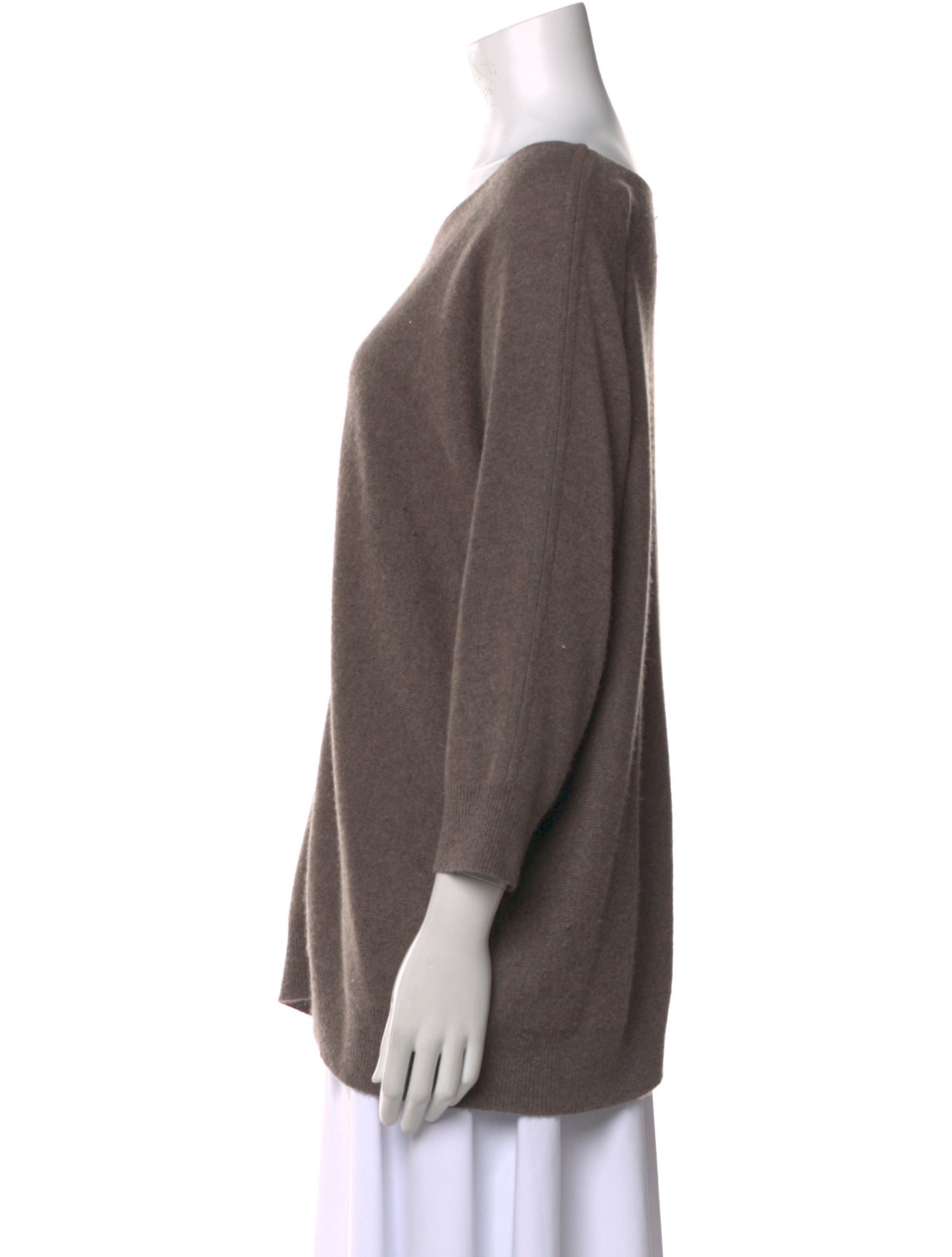 Neiman Marcus Cashmere Scoop Neck Sweater