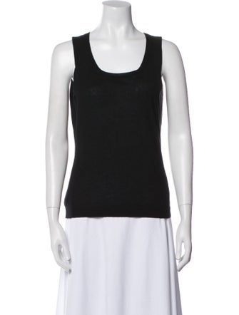 Neiman Marcus Cashmere Scoop Neck Sweater