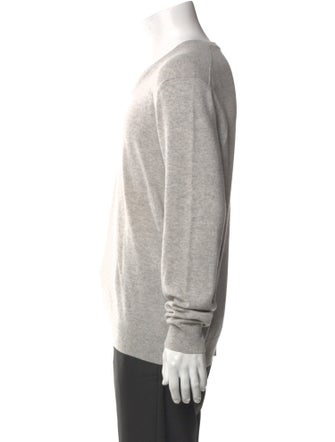 Neiman Marcus Cashmere V-Neck Pullover