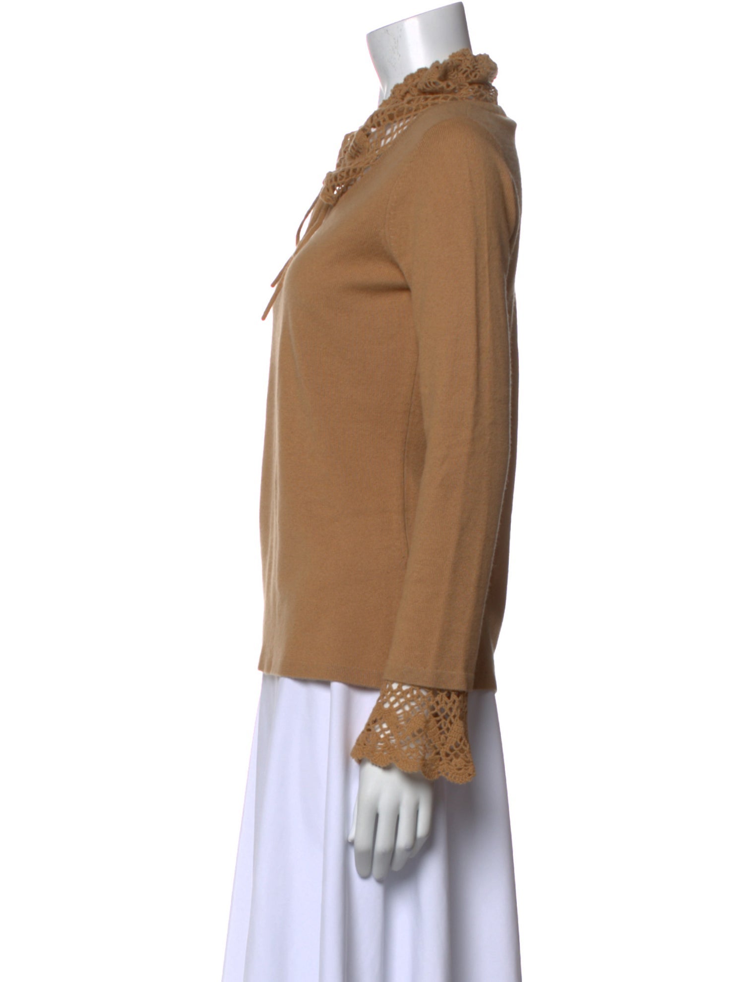 Neiman Marcus Cashmere Sweater