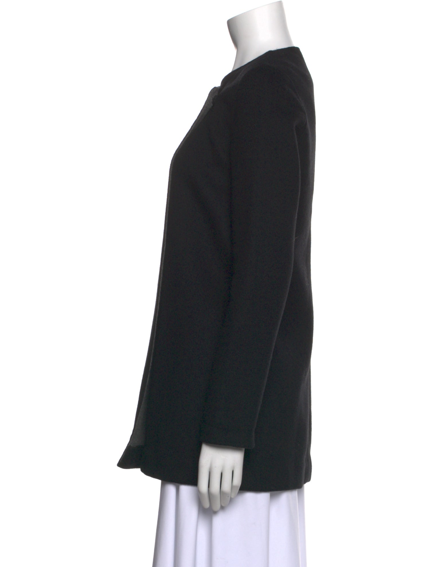 Neiman Marcus Cashmere Crew Neck Sweater