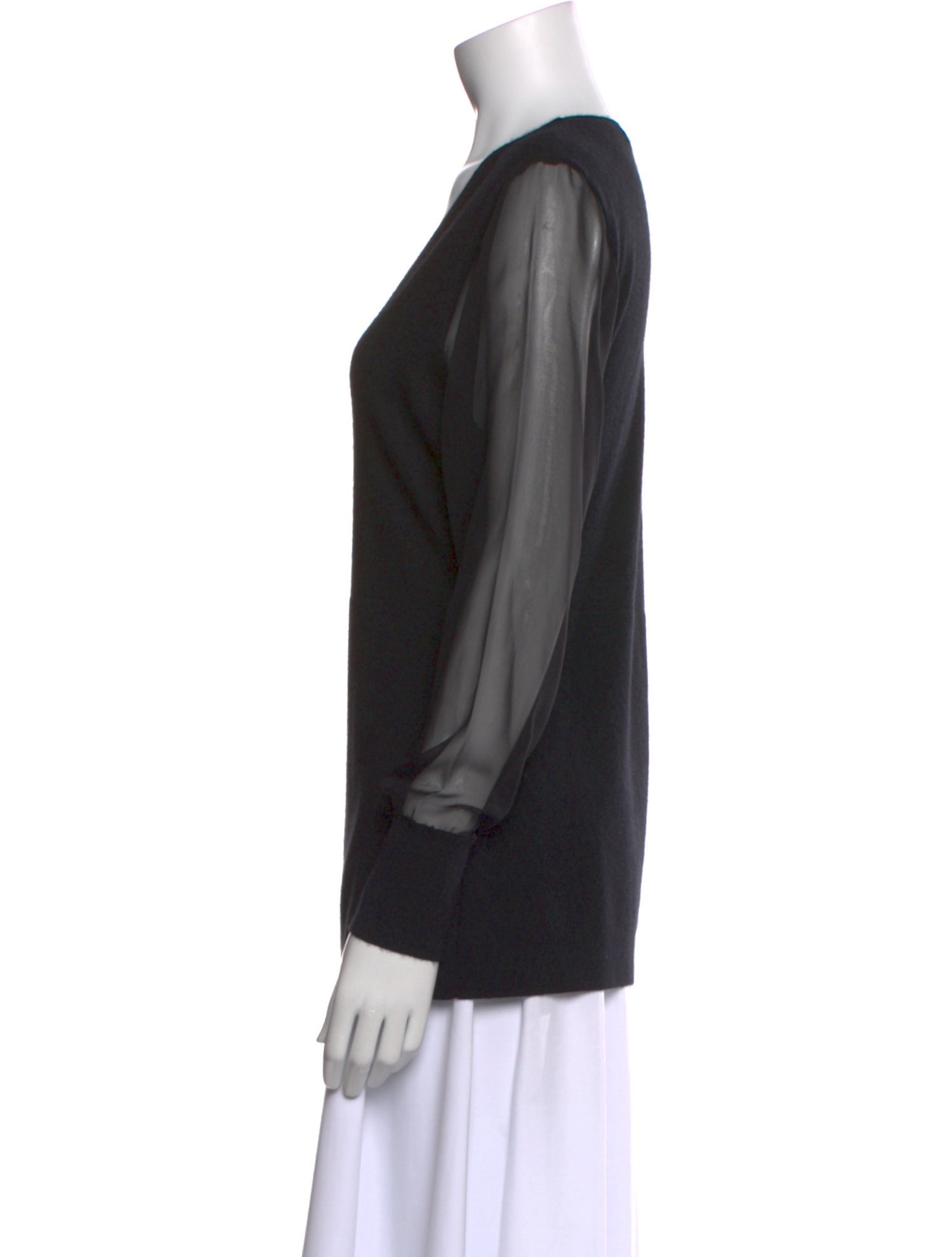 Neiman Marcus V-Neck Long Sleeve Top