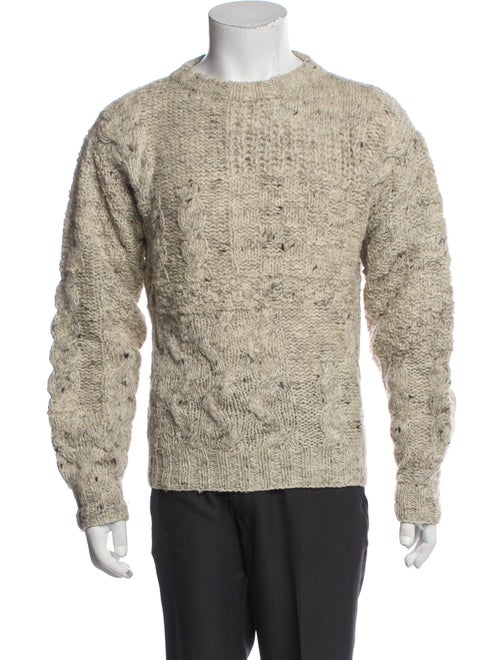 Neiman Marcus Wool Crew Neck Pullover