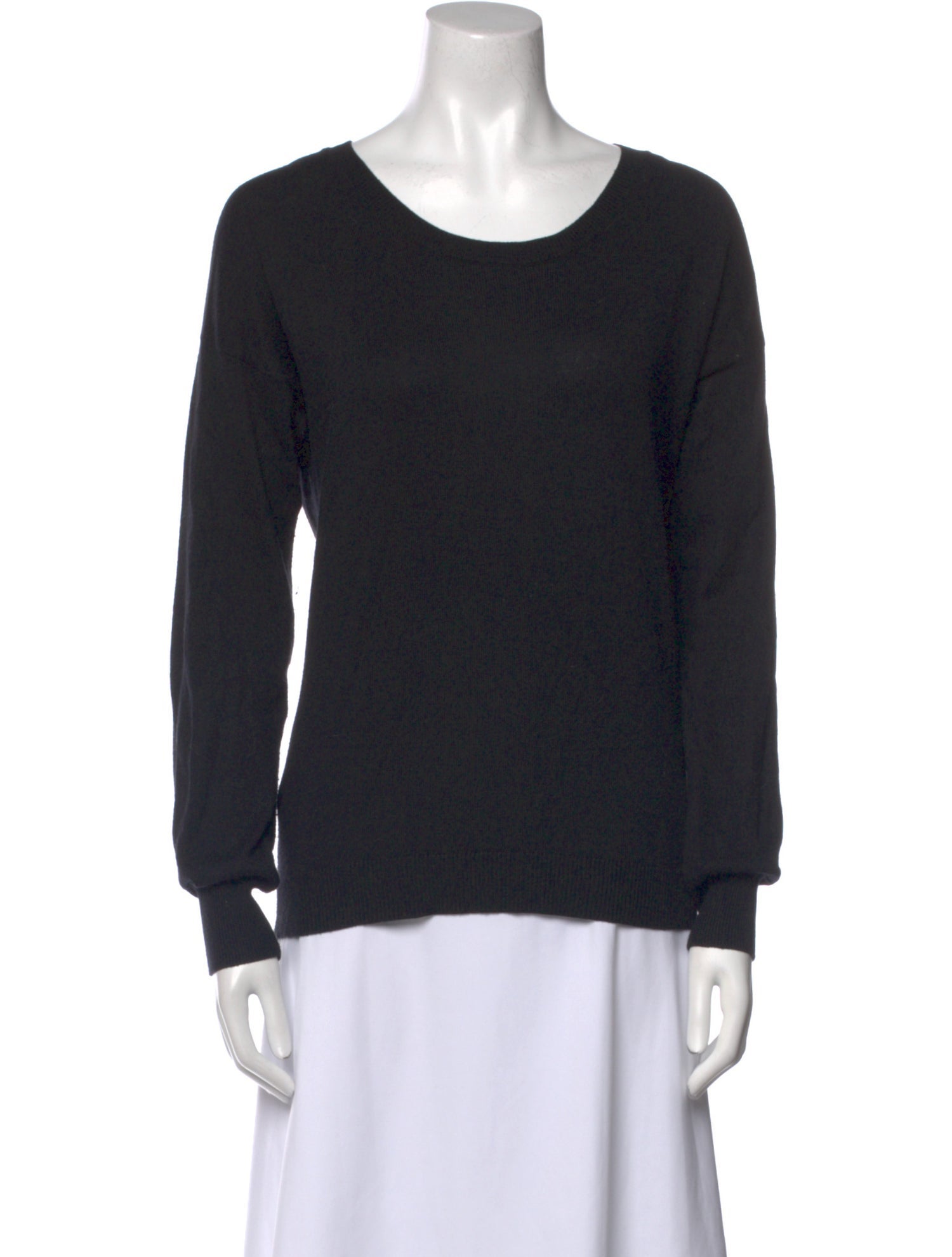 Neiman Marcus Scoop Neck Long Sleeve Sweatshirt