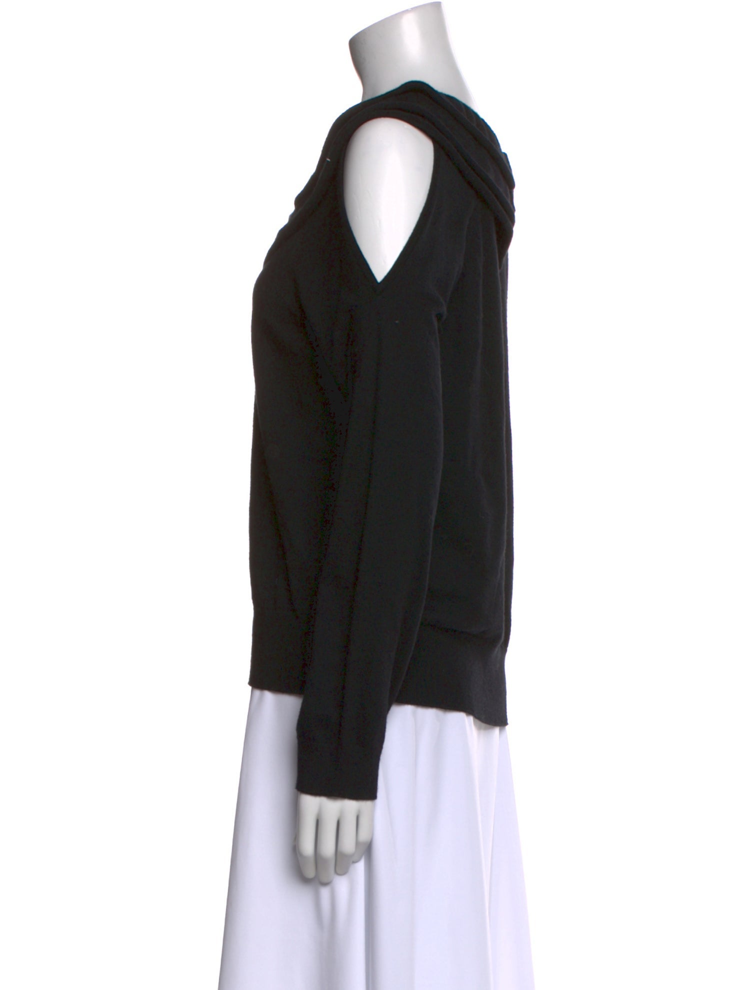 Neiman Marcus Scoop Neck Long Sleeve Sweatshirt