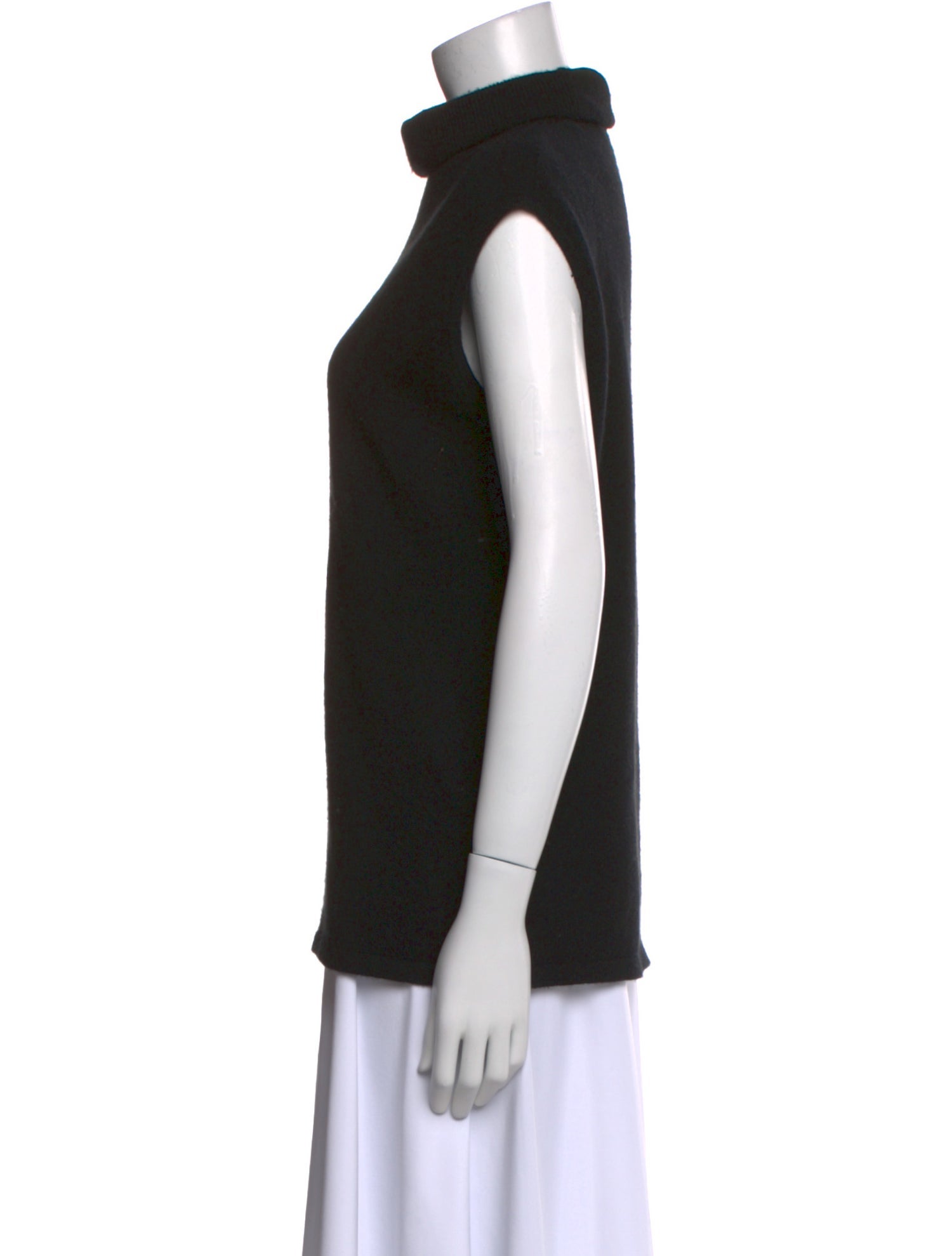 Neiman Marcus Cashmere Turtleneck Sweatshirt