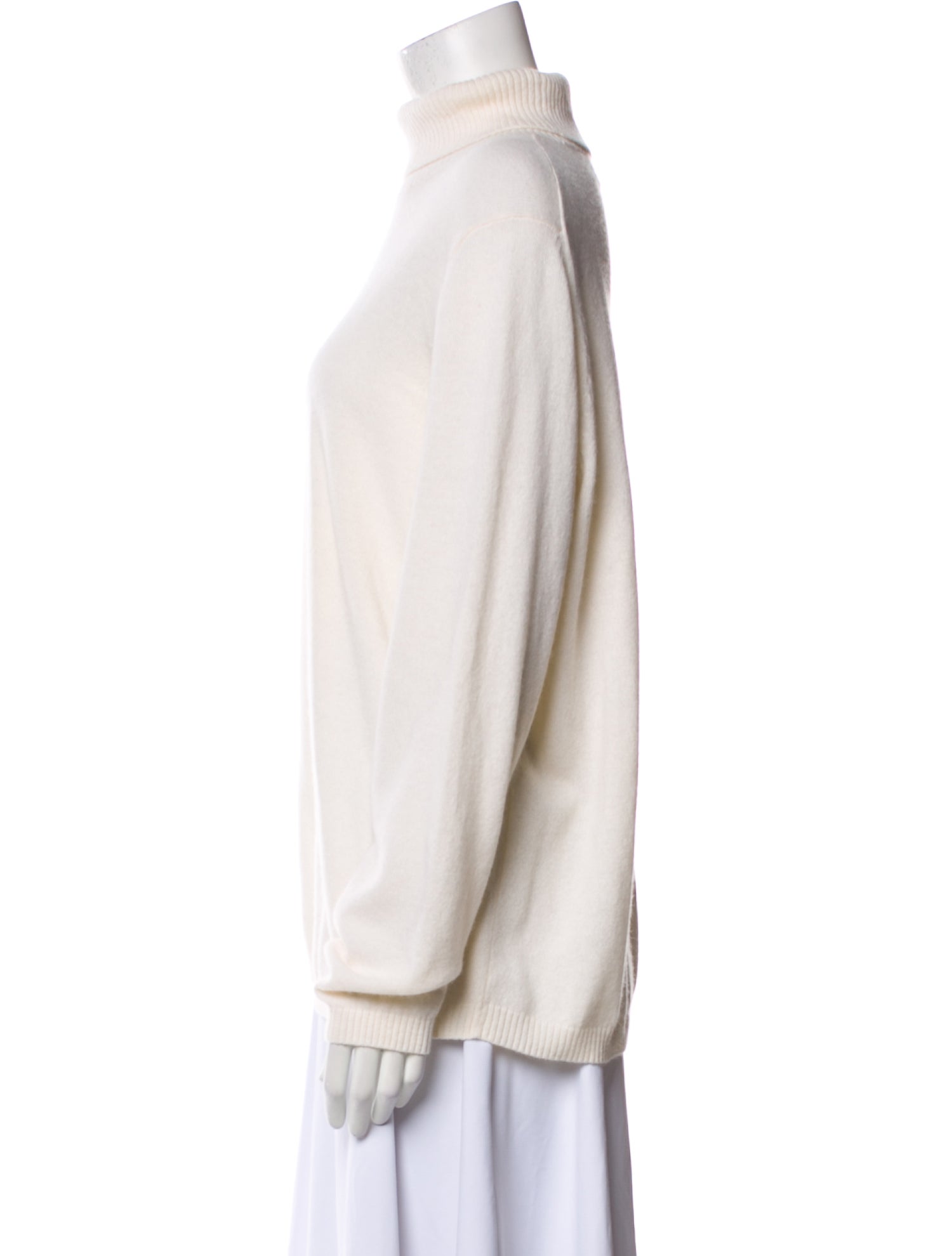 Neiman Marcus Cashmere Turtleneck Sweater