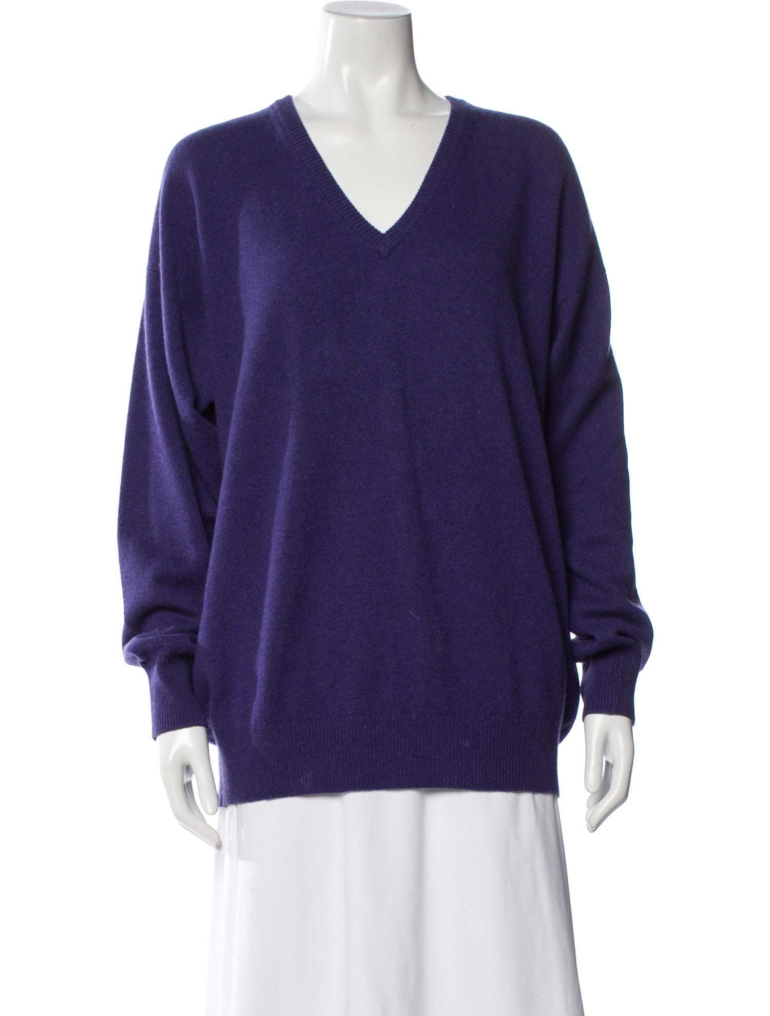 Neiman Marcus Cashmere V-Neck Pullover