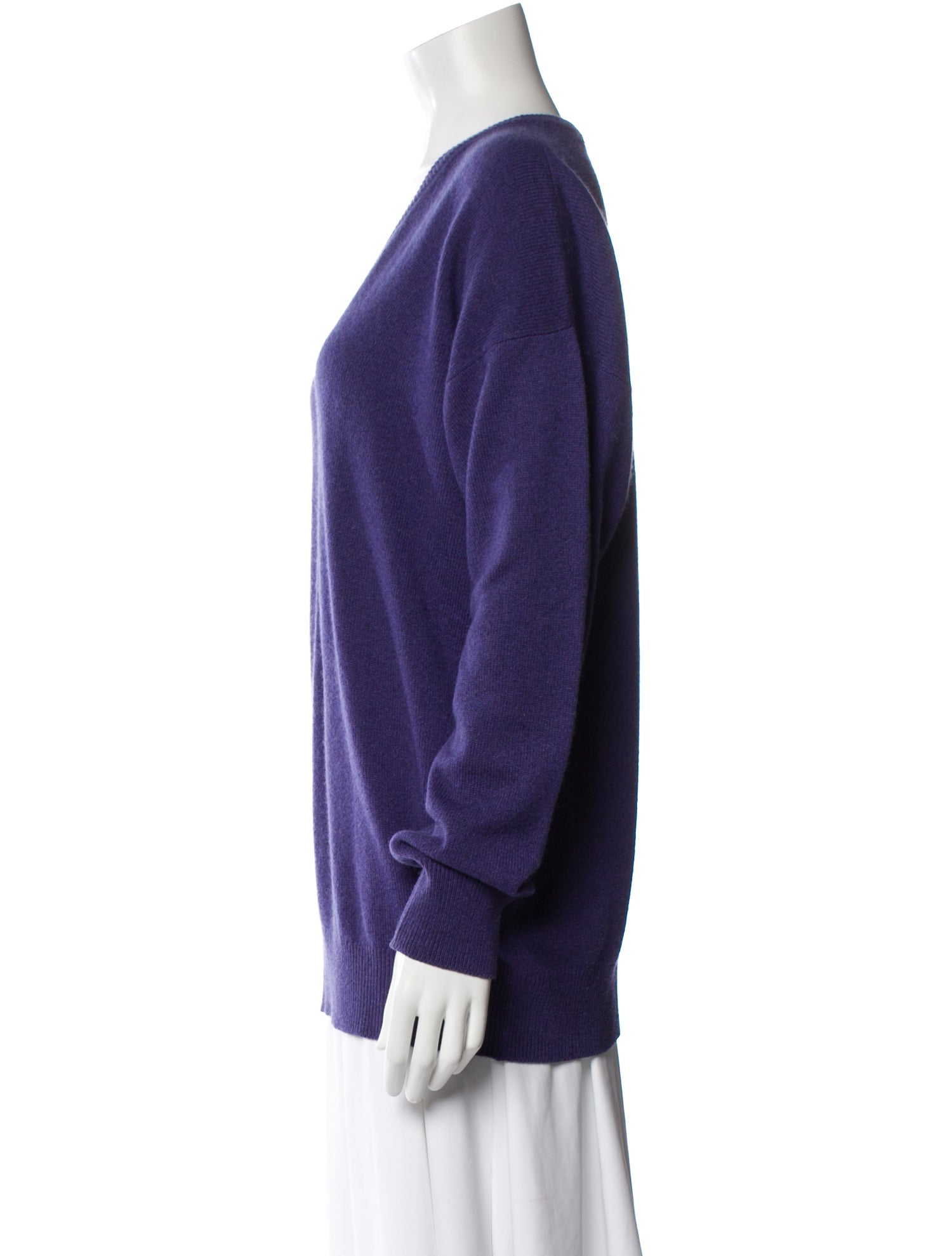 Neiman Marcus Cashmere V-Neck Pullover