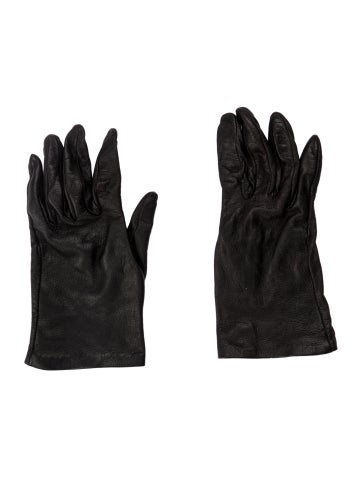 Pre-owned Neiman Marcus Leather Gloves In Black