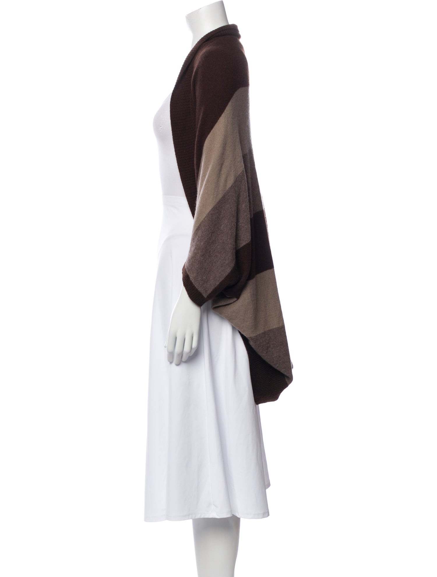 Neiman Marcus Cashmere Crew Neck Sweater