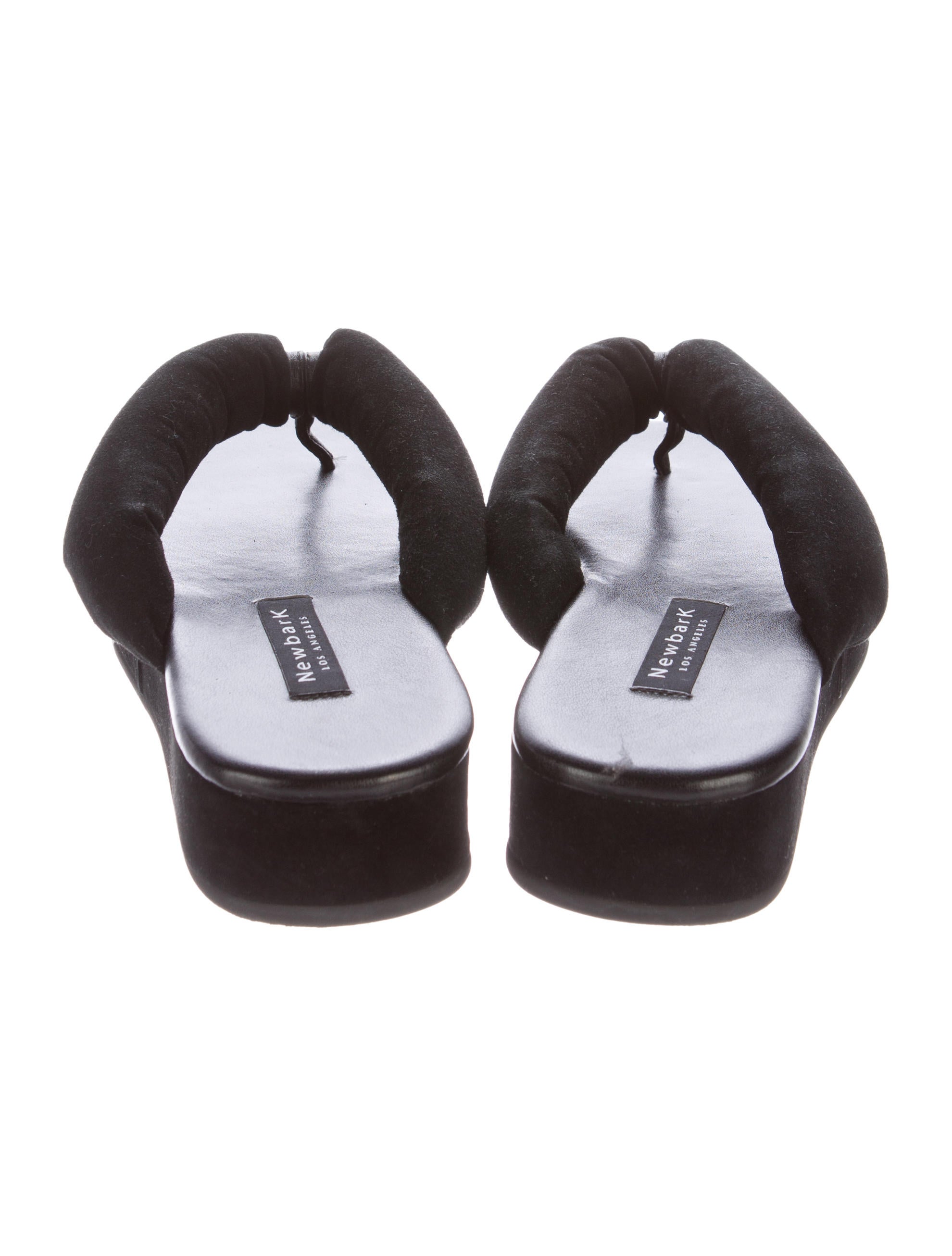 Pin on women feet in thong sandals high heels heel straps