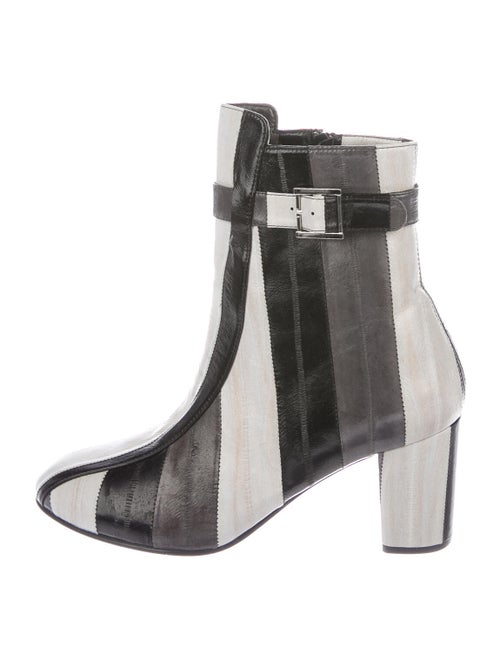 NewbarK Eel Skin Striped Boots Grey