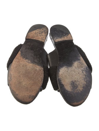 NewbarK Faux Fur Slides