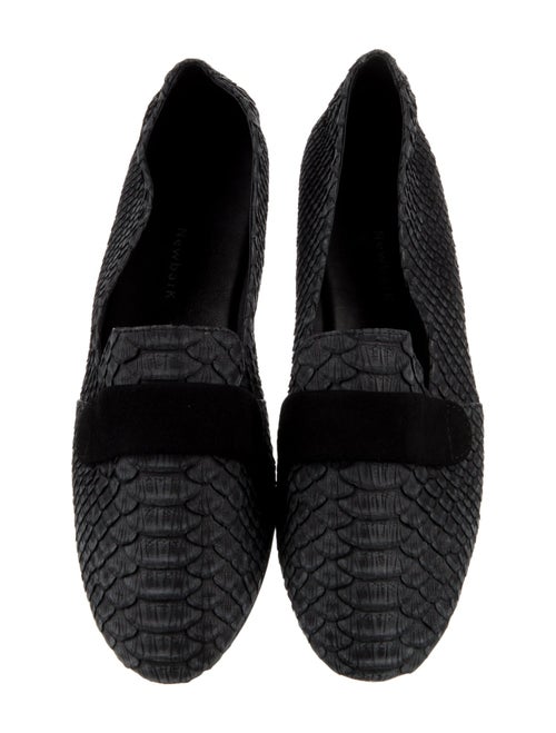 NewbarK Embossed Leather Loafers