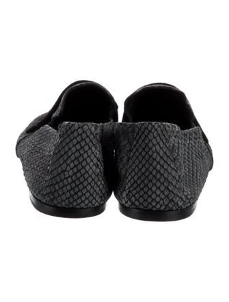 NewbarK Embossed Leather Loafers