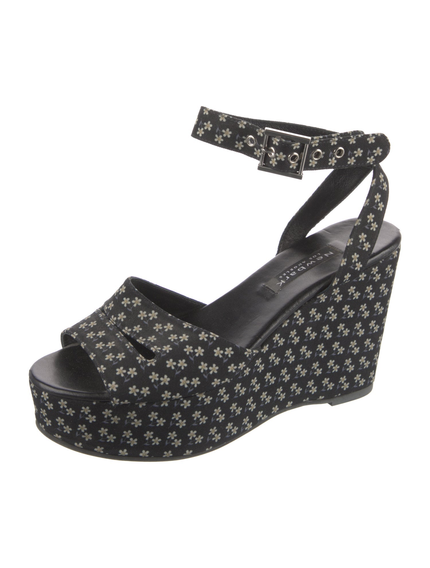 NewbarK Floral Print Sandals