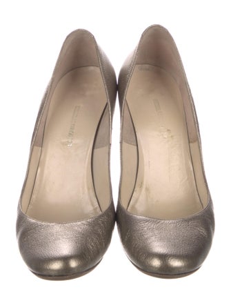 Nicholas Kirkwood Leather Pumps