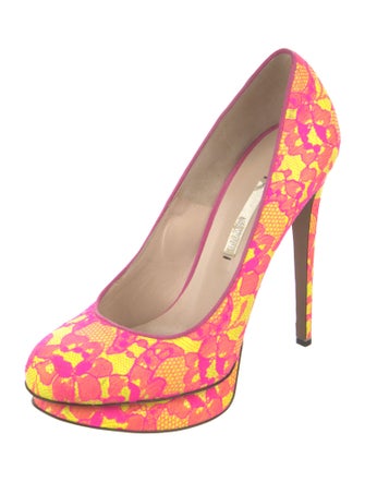 Nicholas Kirkwood Lace Printed Pumps