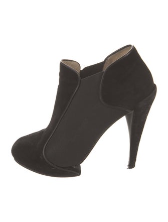 Nicholas Kirkwood Suede Mules