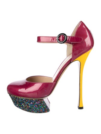 Nicholas Kirkwood Patent Leather Printed D'Orsay Pumps