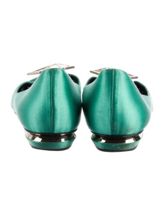 Nicholas Kirkwood Satin Crystal Embellishments Flats