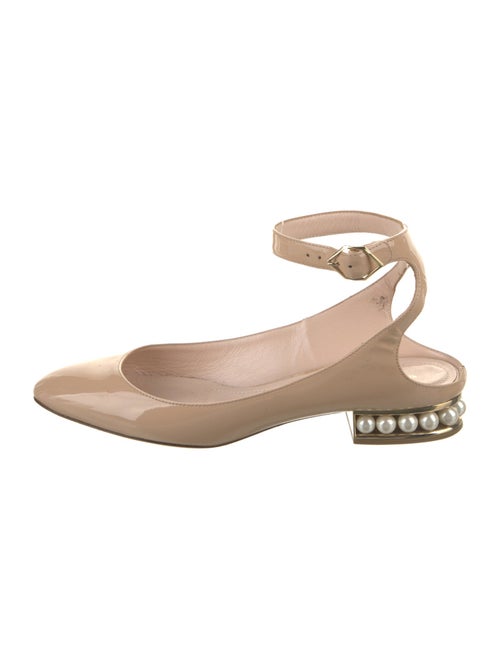 Nicholas Kirkwood Faux Pearl Accents Patent Leather Pumps