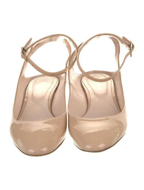 Nicholas Kirkwood Faux Pearl Accents Patent Leather Pumps