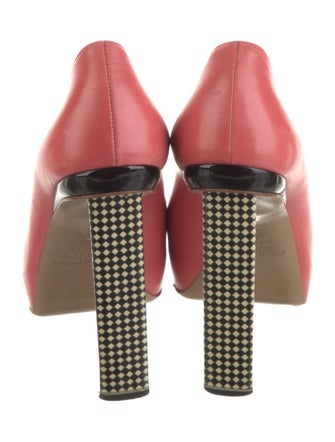 Nicholas Kirkwood Leather Pumps